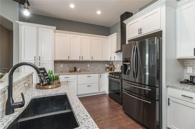 5375 Katelyn Avenue, Van Meter, IA 50261