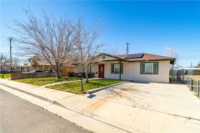 309 N FAIRVIEW ST, Ridgecrest, CA 93555