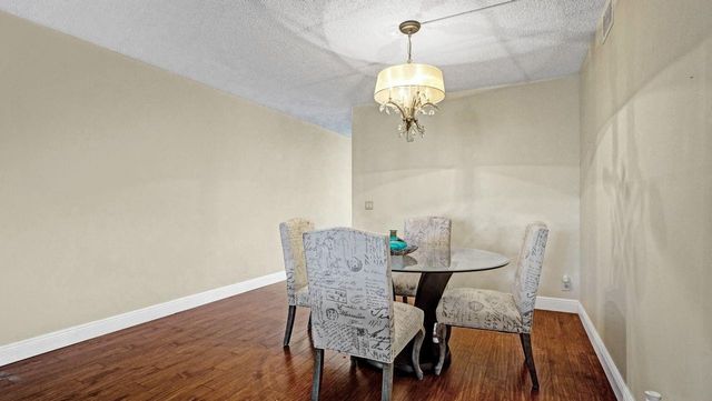 1036 Guildford B 1036, Boca Raton, FL 33434