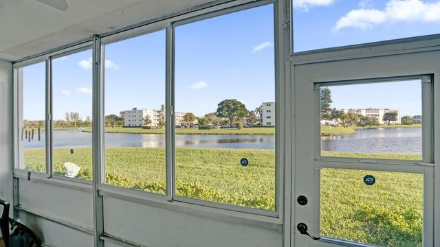 1036 Guildford B 1036, Boca Raton, FL 33434