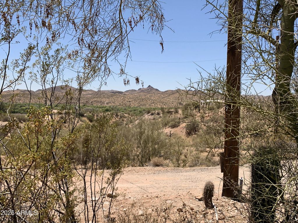 516XX N Mockingbird Road -, Wickenburg, AZ 85390 — exterior