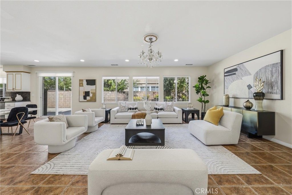 Image 10 of property listing at 7391 Saintsbury, Rancho Cucamonga, CA 91739