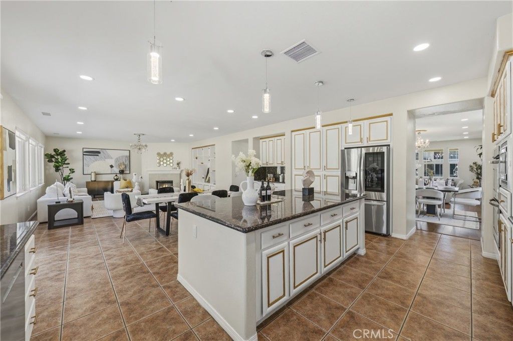 Image 17 of property listing at 7391 Saintsbury, Rancho Cucamonga, CA 91739
