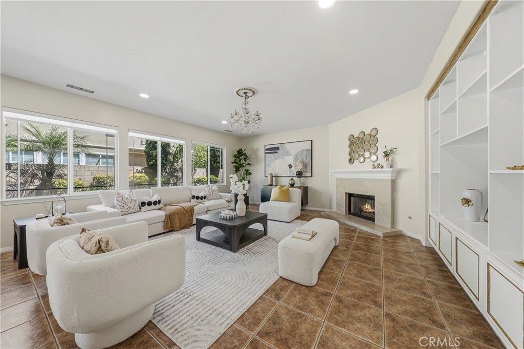 Image 2 of property listing at 7391 Saintsbury, Rancho Cucamonga, CA 91739
