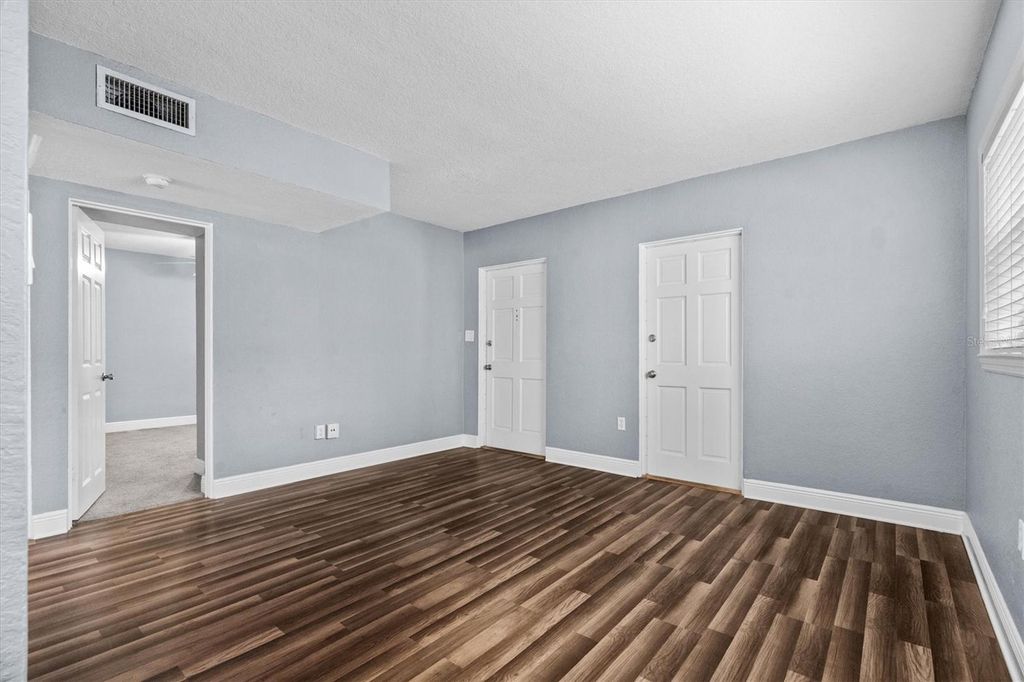 Image 12 of property listing at 225 E NEW HAMPSHIRE STREET 6, Orlando, FL 32804