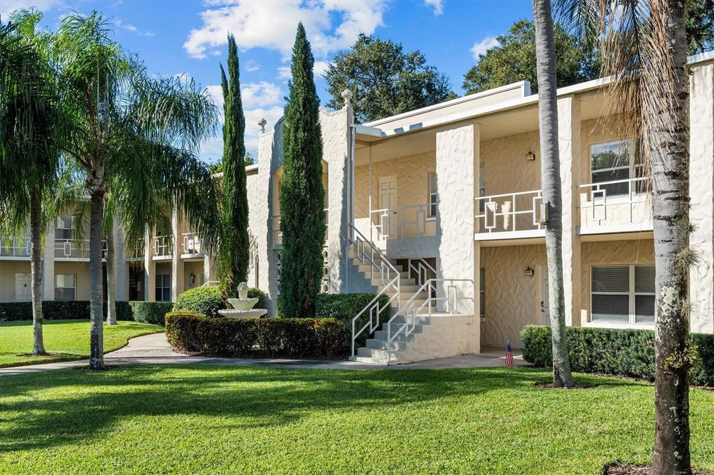 Image 20 of property listing at 225 E NEW HAMPSHIRE STREET 6, Orlando, FL 32804