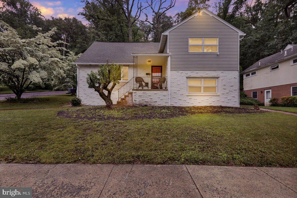 1945 LORRAINE ROAD, Reading, PA 19604