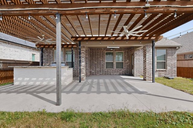 4135 Starlight Creek Drive, Celina, TX 75009