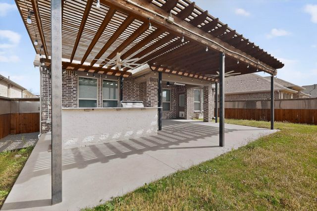 4135 Starlight Creek Drive, Celina, TX 75009