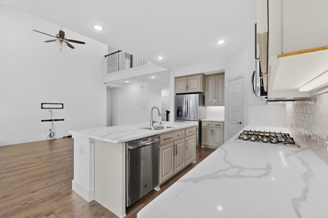 4135 Starlight Creek Drive, Celina, TX 75009