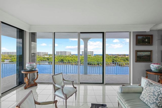 2155 Ibis Isle Road Ph 3, Palm Beach, FL 33480