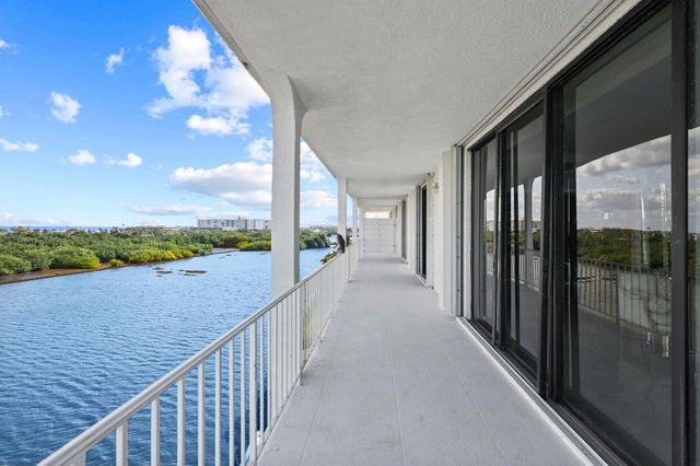 2155 Ibis Isle Road Ph 3, Palm Beach, FL 33480