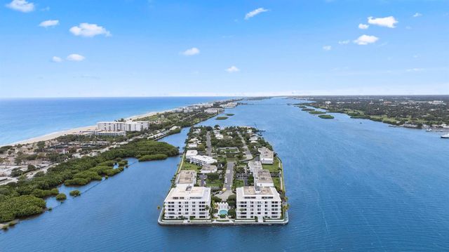 2155 Ibis Isle Road Ph 3, Palm Beach, FL 33480