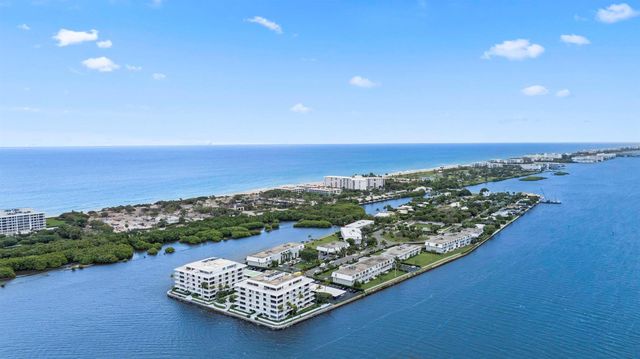 2155 Ibis Isle Road Ph 3, Palm Beach, FL 33480