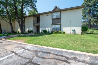 1725 E Lindsey Street 2, Norman, OK 73071