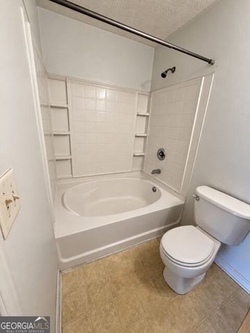 8301 Par Four Way, Lithonia, GA 30038