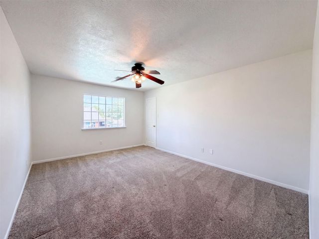 2854 Everett Drive, Friendswood, TX 77546