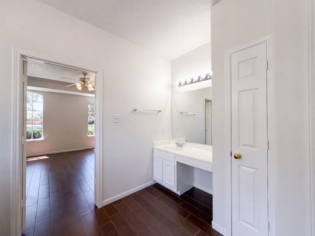 2854 Everett Drive, Friendswood, TX 77546