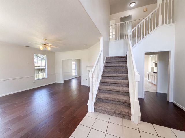 2854 Everett Drive, Friendswood, TX 77546