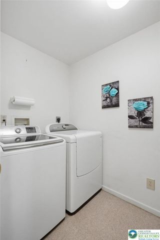 2668 Rolling Green Place, Lower Macungie Twp, PA 18062