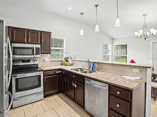 1251 RAVIDA WOODS DRIVE, Apopka, FL 32703