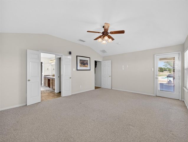 1281 Private Road 7037, Lexington, TX 78947