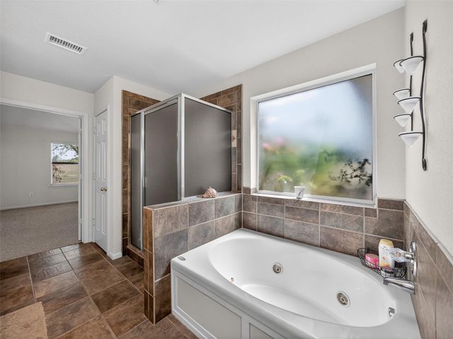 1281 Private Road 7037, Lexington, TX 78947