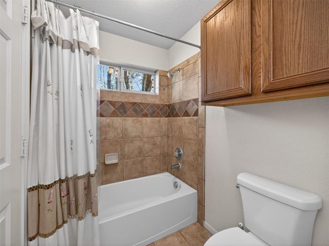 1281 Private Road 7037, Lexington, TX 78947