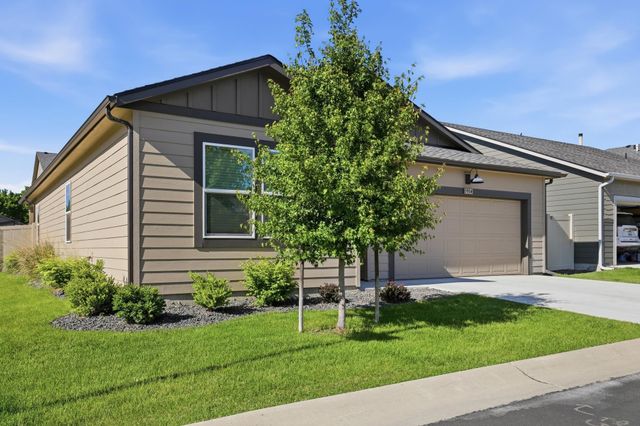 5914 W Georgetown Ln, Spokane, WA 99208