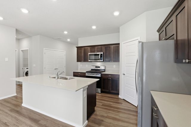 5914 W Georgetown Ln, Spokane, WA 99208