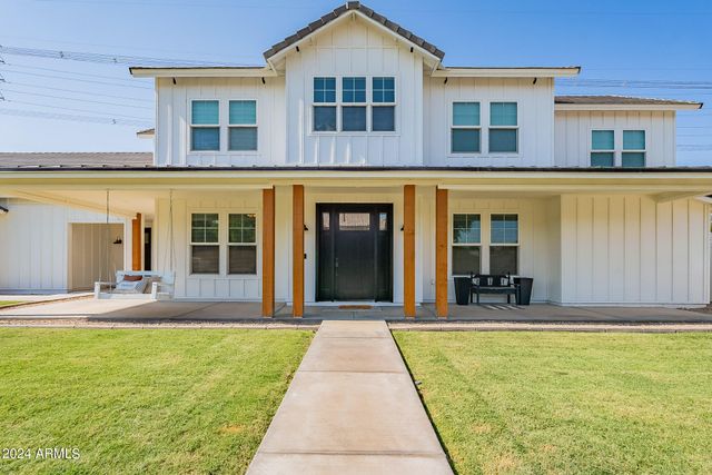 15908 E VAUGHN Avenue, Gilbert, AZ 85234