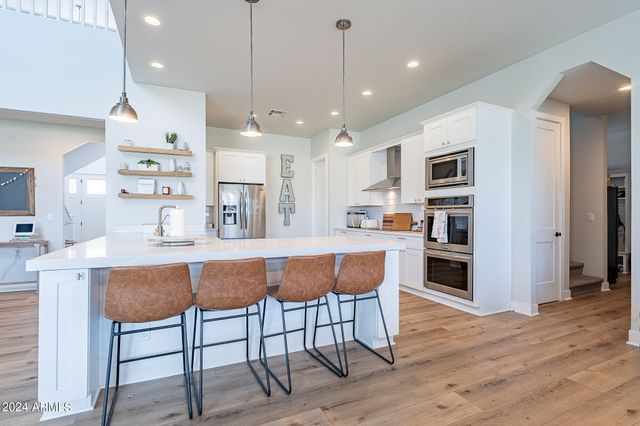 15908 E VAUGHN Avenue, Gilbert, AZ 85234