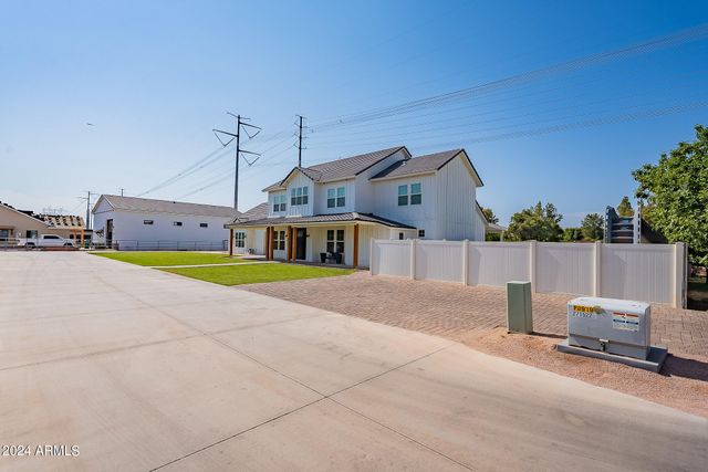 15908 E VAUGHN Avenue, Gilbert, AZ 85234
