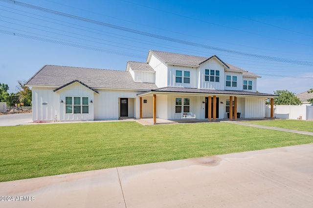 15908 E VAUGHN Avenue, Gilbert, AZ 85234