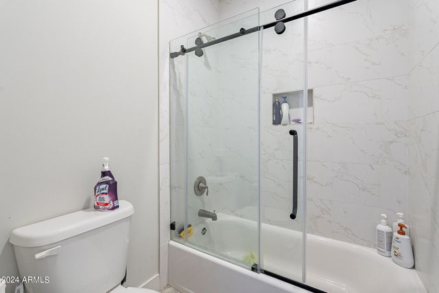 15908 E VAUGHN Avenue, Gilbert, AZ 85234