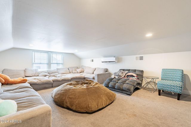 15908 E VAUGHN Avenue, Gilbert, AZ 85234