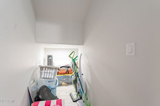 15908 E VAUGHN Avenue, Gilbert, AZ 85234