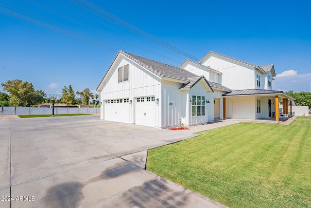 15908 E VAUGHN Avenue, Gilbert, AZ 85234