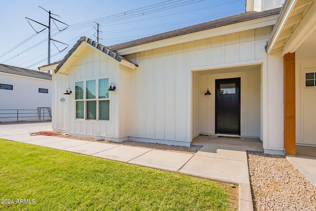 15908 E VAUGHN Avenue, Gilbert, AZ 85234