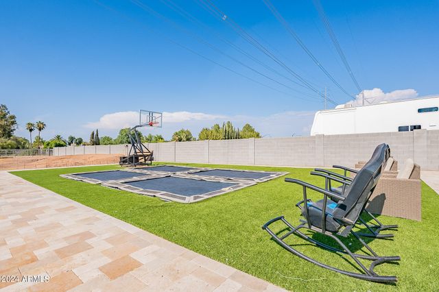 15908 E VAUGHN Avenue, Gilbert, AZ 85234