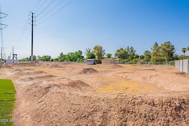 15908 E VAUGHN Avenue, Gilbert, AZ 85234