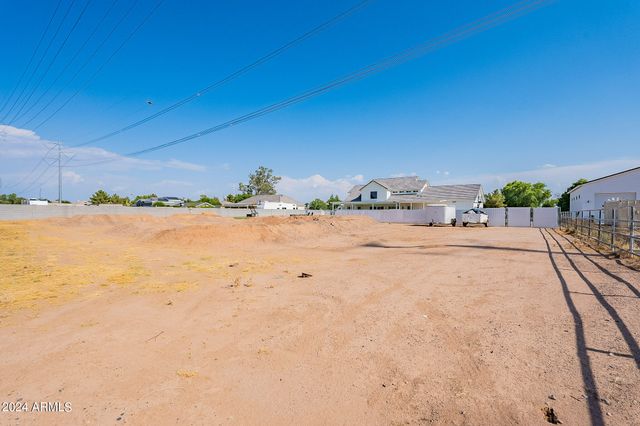 15908 E VAUGHN Avenue, Gilbert, AZ 85234