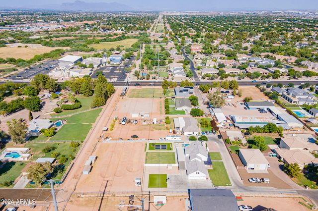15908 E VAUGHN Avenue, Gilbert, AZ 85234