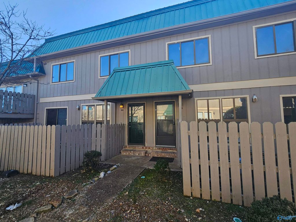 2225 Golf Road 106, Huntsville, AL 35802