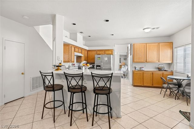 8747 Martinique Bay Lane, Las Vegas, NV 89147