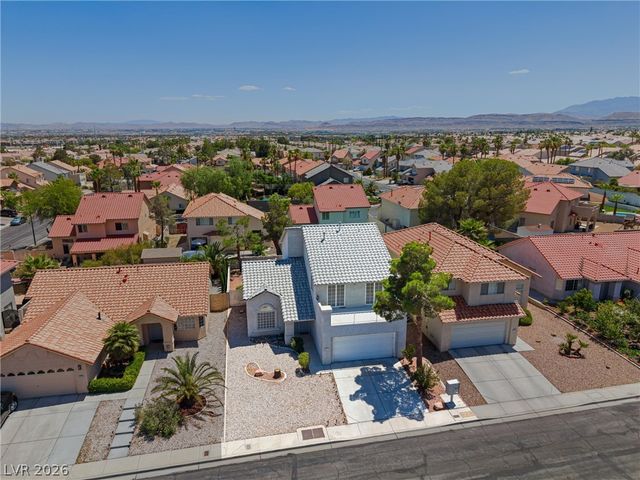 8747 Martinique Bay Lane, Las Vegas, NV 89147
