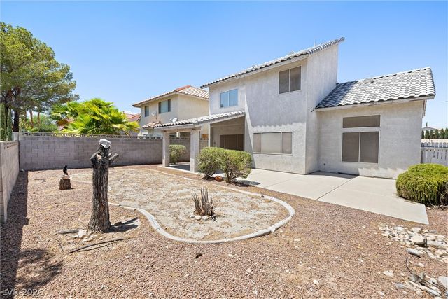 8747 Martinique Bay Lane, Las Vegas, NV 89147