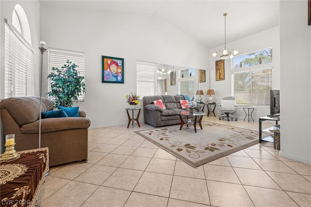 8747 Martinique Bay Lane, Las Vegas, NV 89147