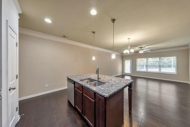4514 Grenadine Circle, Acworth, GA 30101