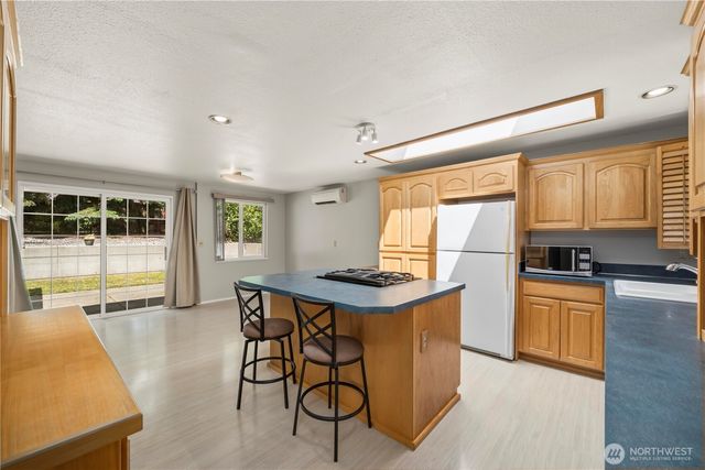 6813 162nd Street Ct E, Puyallup, WA 98375